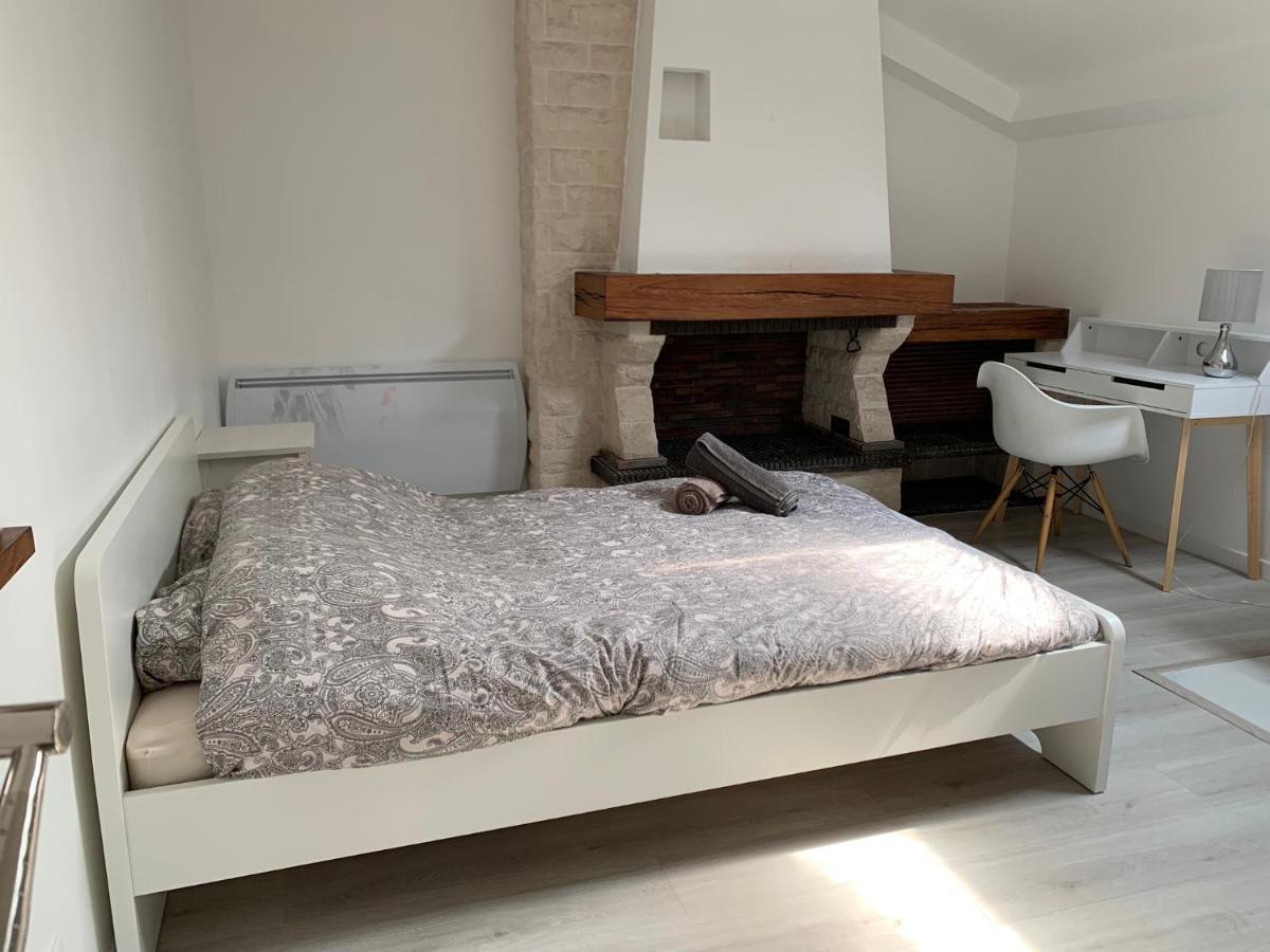 Studio 21M2 Equipe Et Meuble Centre Ville Massy Massy  Exterior photo